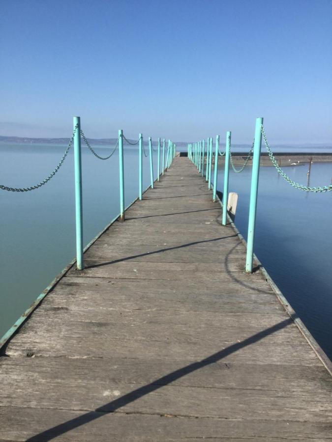 Апартаменти Balaton Beachside N2