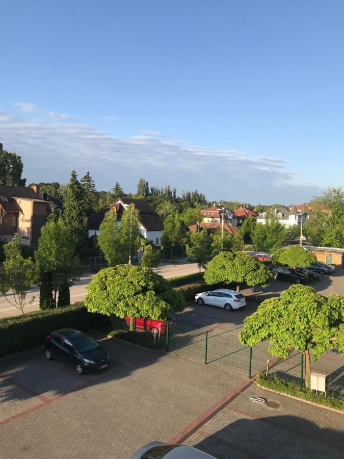 Balaton Beachside N2 Апартаменти